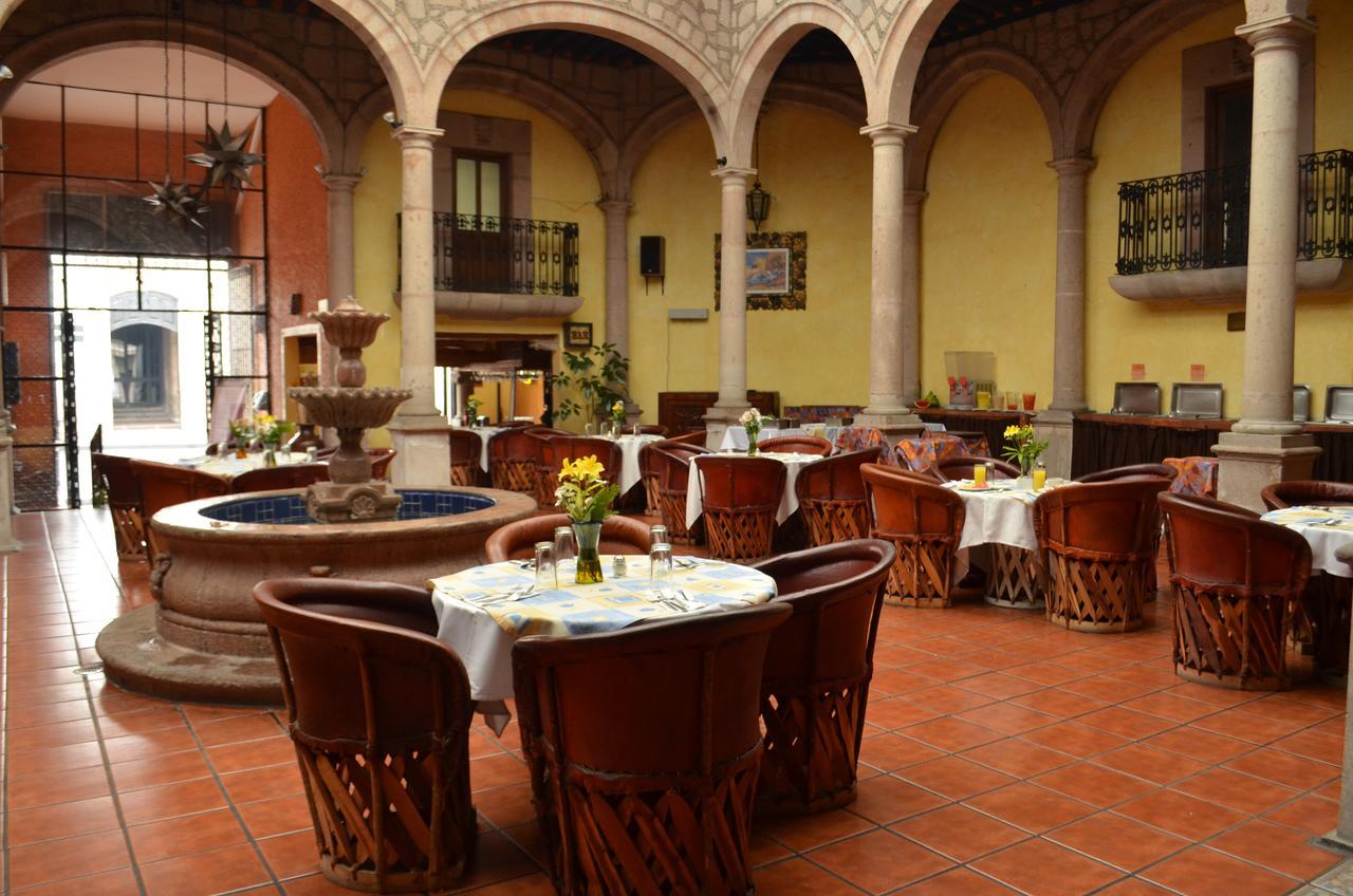 Howard Johnson By Wyndham Morelia Calle Real Kültér fotó